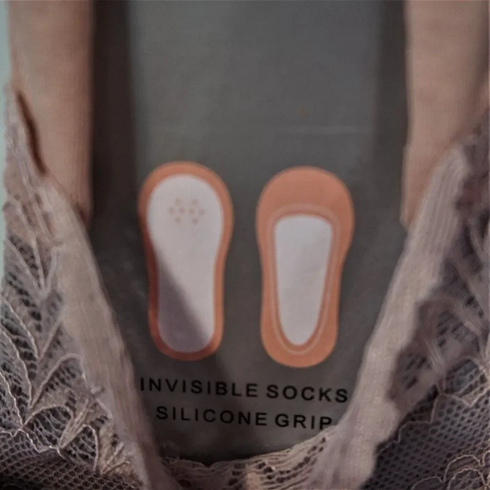 REHE Invisible Socks Laced Women Fashion No Slip Silicon Grip 2 Pairs